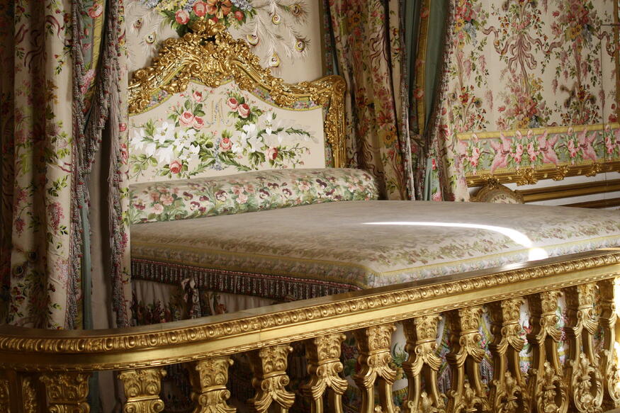 versailles european art classroom proctor academy new hampshire aix en provence france