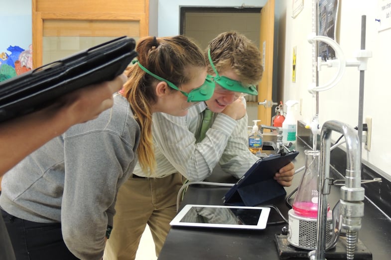 Proctor Academy - iPads and Science