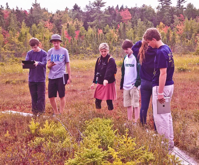 Proctor Academy Science class