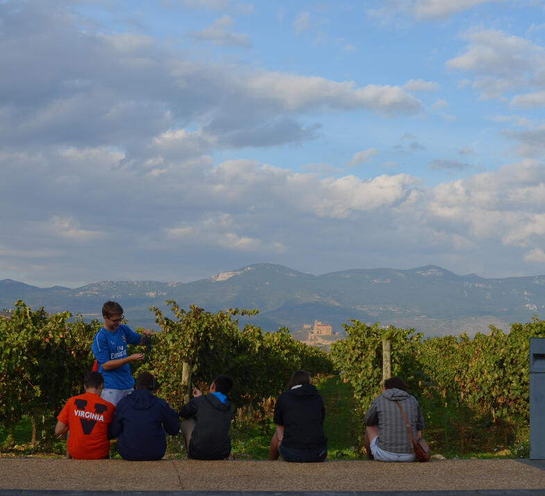 Proctor en Segovia students travel to La Rioja Proctor en Segovia students travel to La Rioja
