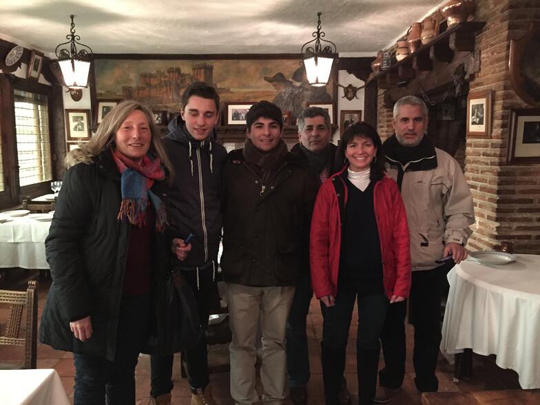 Proctor en Segovia students with their host families: Mitch’s family visits from the U.S. and meets his Spanish family