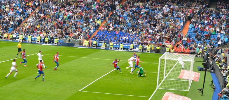 Proctor en Segovia watches a Real Madrid match!