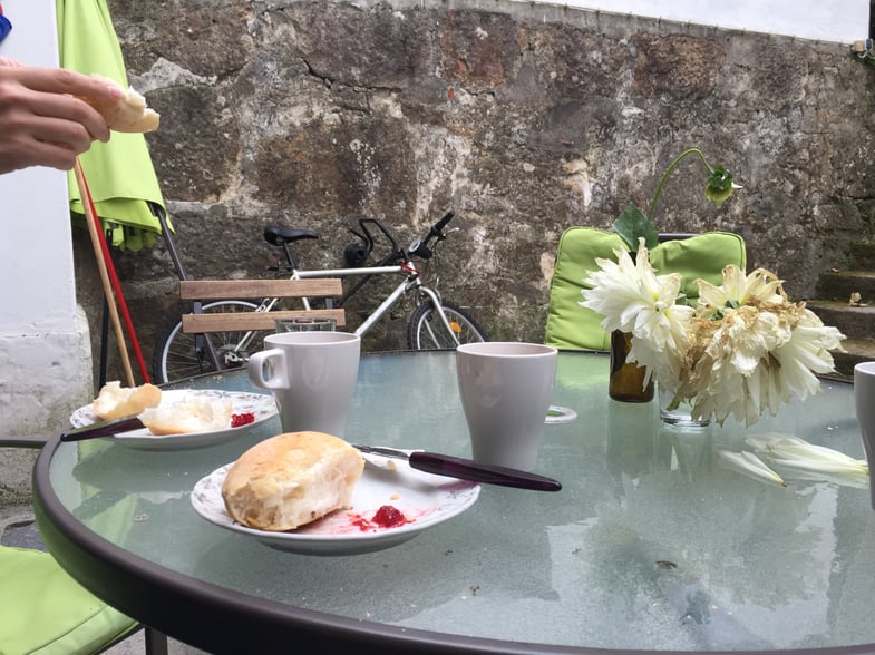 Proctor en Segovia breakfast in Porto, Portugal