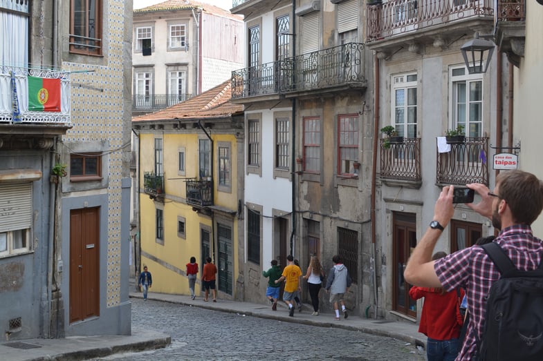 Proctor en Segovia visits Porto, Portugal