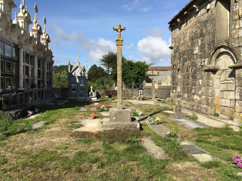 Proctor en Segovia learns about Galician history and culture on the Camino de Santiago