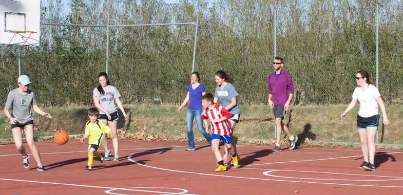 Proctor en Segovia afternoon activity Spanish/English exchange with local children