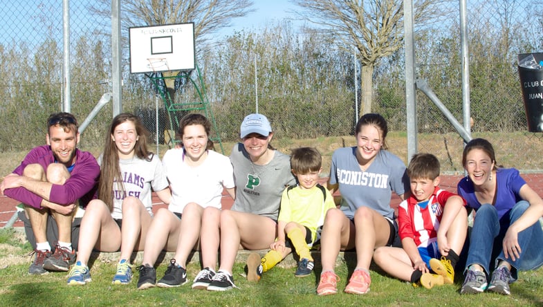 Proctor en Segovia afternoon activity Spanish/English exchange with local children