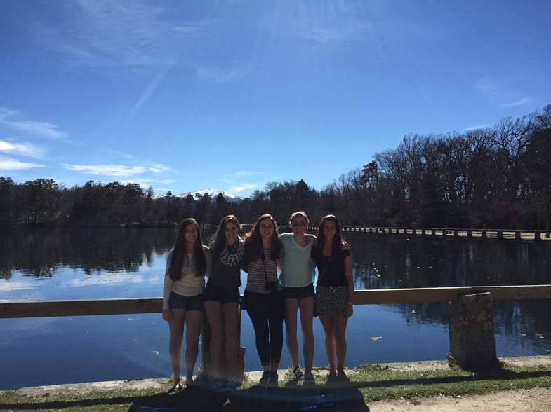 Proctor en Segovia students in the Gardens of La Granja