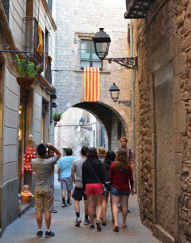 Proctor en Segovia visits Barcelona’s Gothic quarter