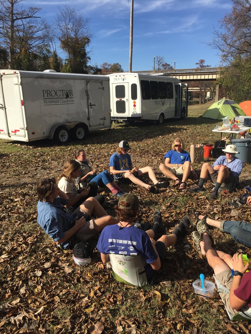 1-Enjoying our First Mississippi Lunch.jpg