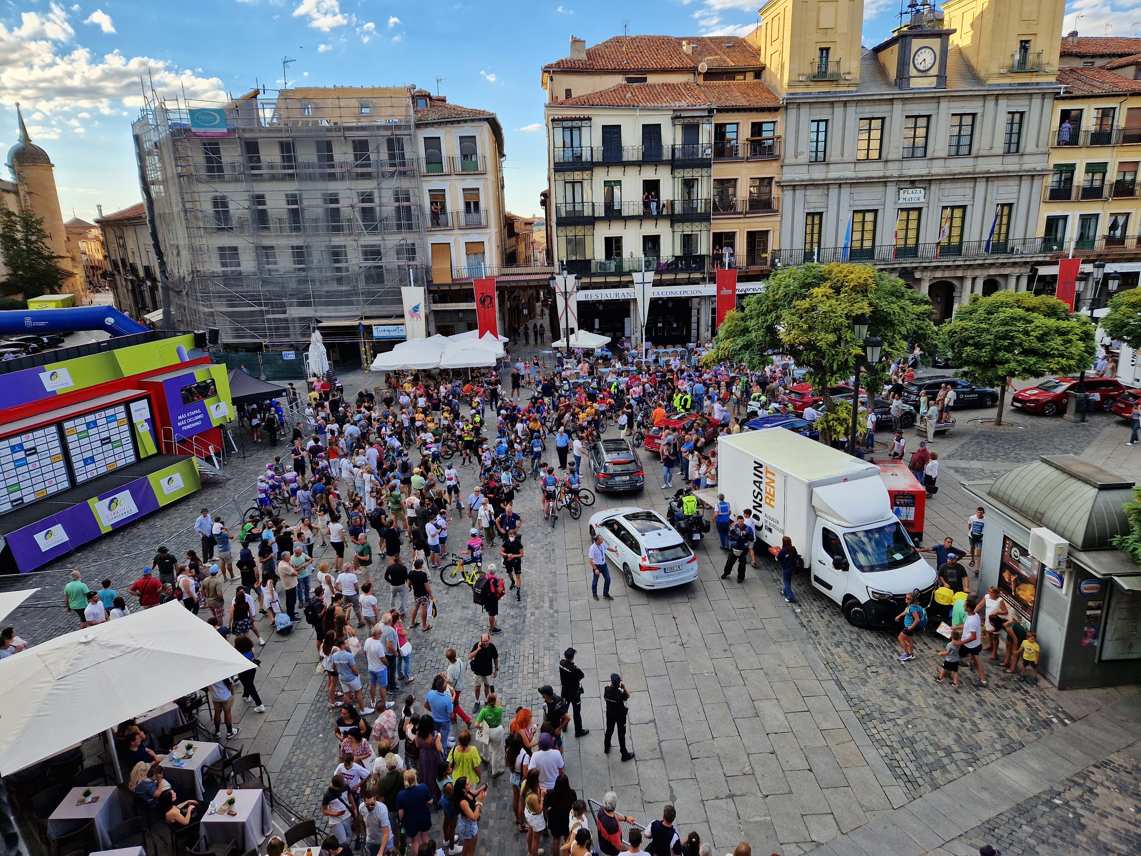 The Proctor en Segovia classroom is on the Plaza Mayor	