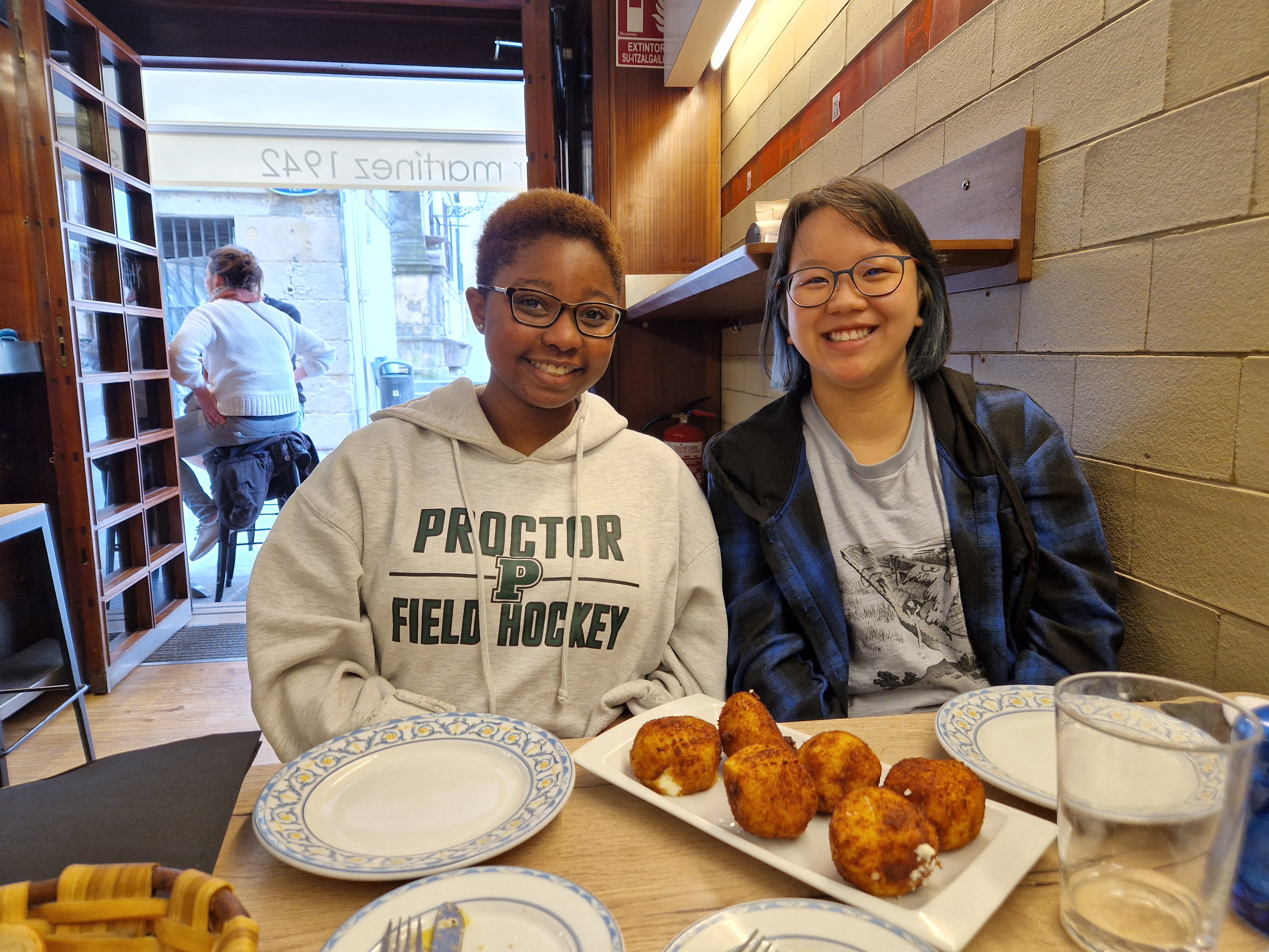 Proctor students experience San Sebastián's famous food culture