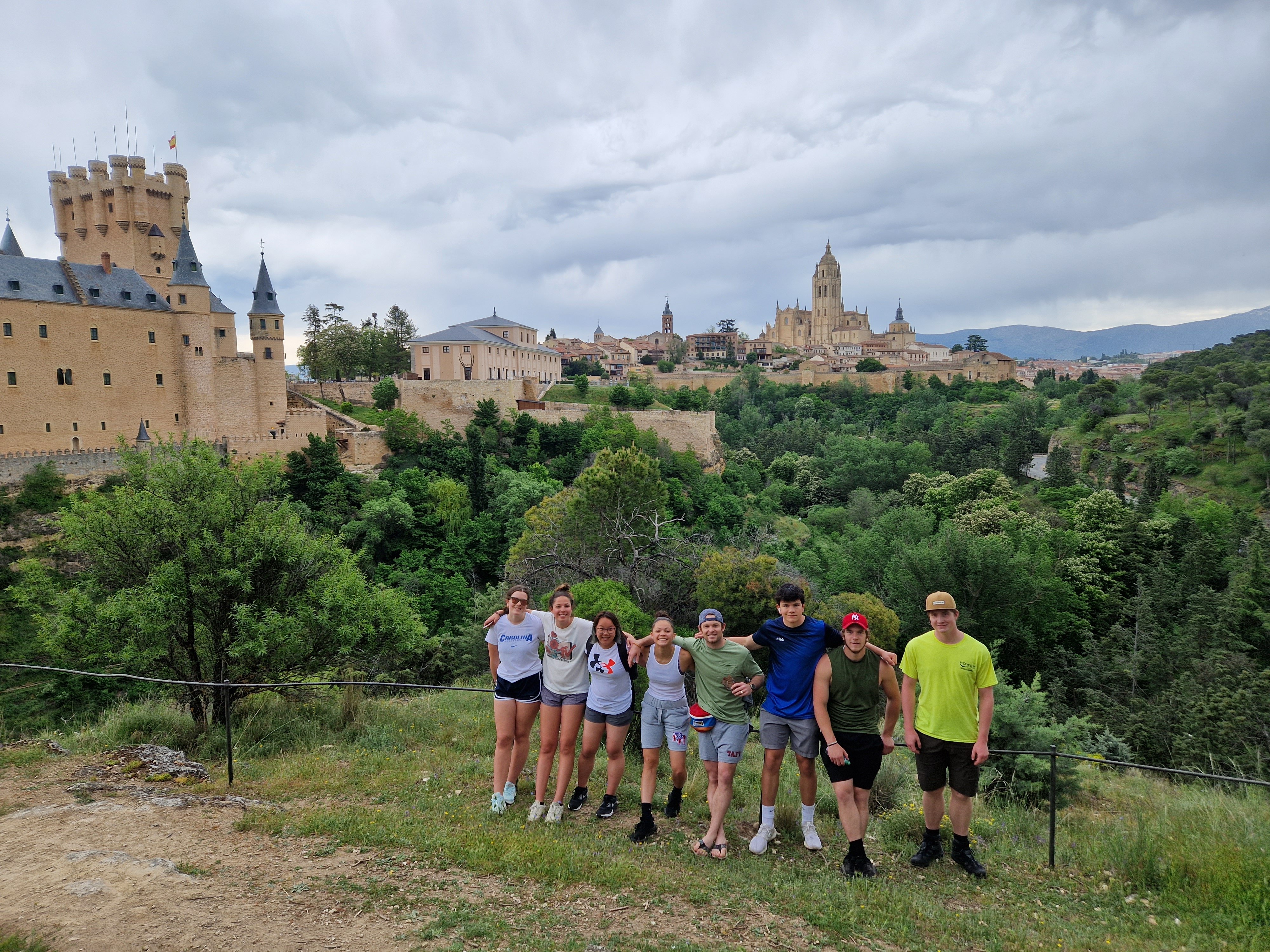 Proctor en Segovia students live with host families in Segovia, Spain
