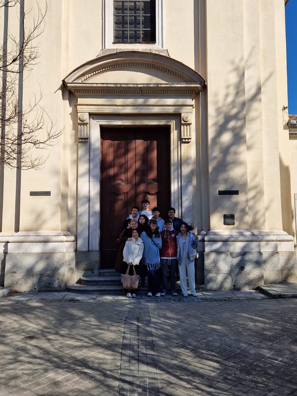 Proctor en Segovia learn about art history