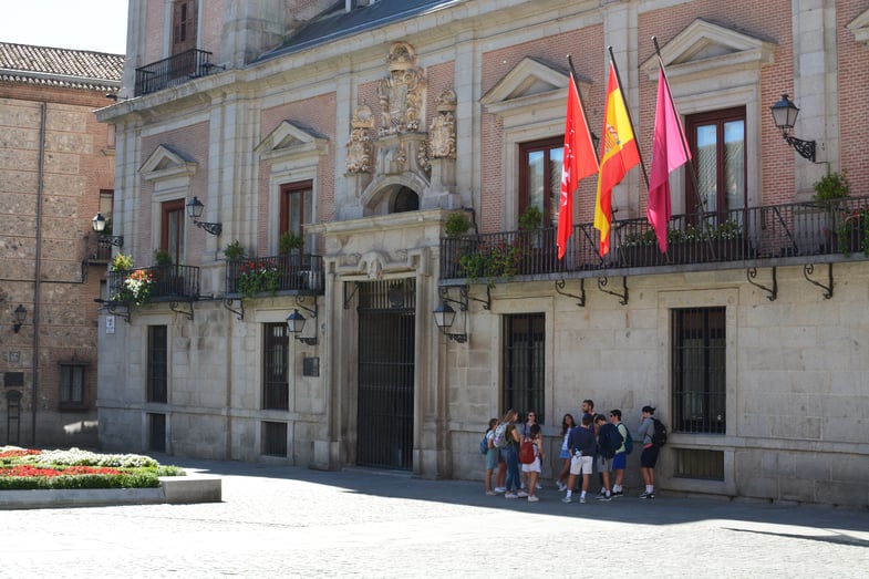  Proctor en Segovia students learn about the history of Madrid.