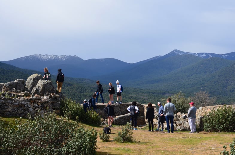 Proctor en Segovia visits a Spanish Civil War battle site.