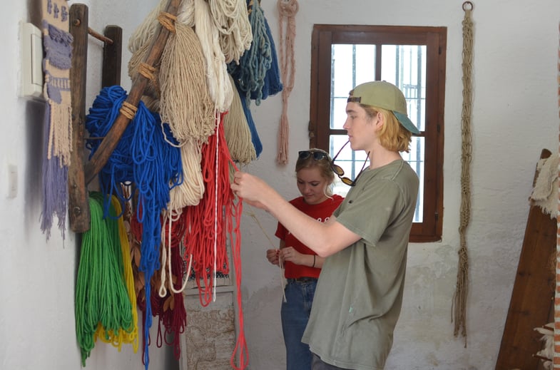 Proctor en Segovia students visit a museum that explores Romani culture.