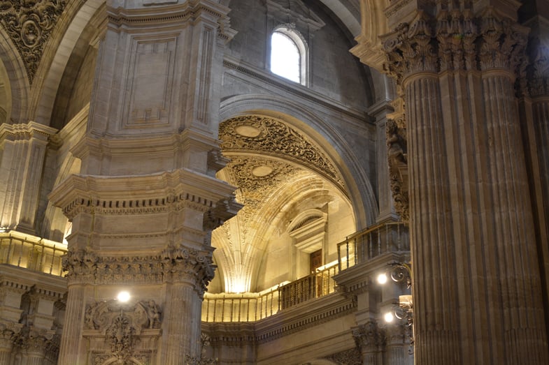 Proctor en Segovia visits the Cathedral of Granada