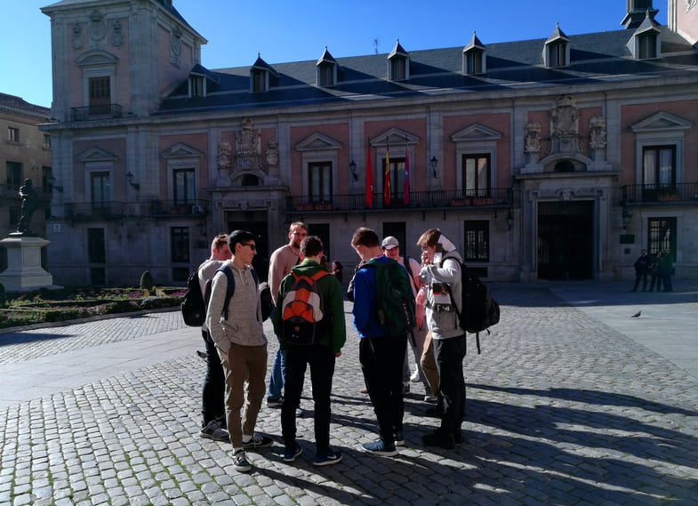 Proctor en Segovia walking tour of the Barrio de los Austrias in Madrid